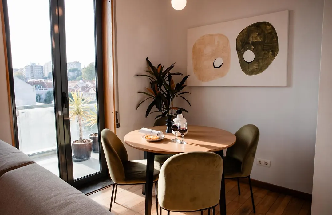 Premium Flat at Ajuda/Belém with Balcony, Parking!-1